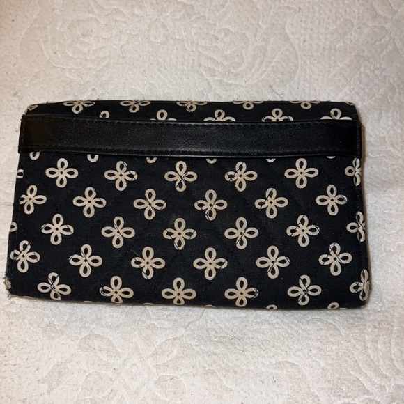 Vera Bradley wallet - Picture 3 of 3
